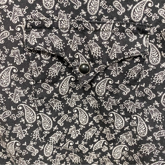 Roper Western Black With White Paisley Print Snap Button Shirt - Picture 10 of 12